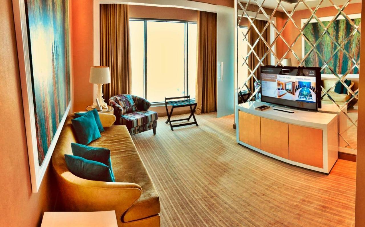 The Domain Bahrain Hotel And Spa - Adults Friendly 16 Years Plus Manama Bilik gambar A suite at the hotel